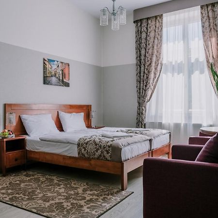 Dream Garden Palace Aparthotel Kraków Exteriör bild
